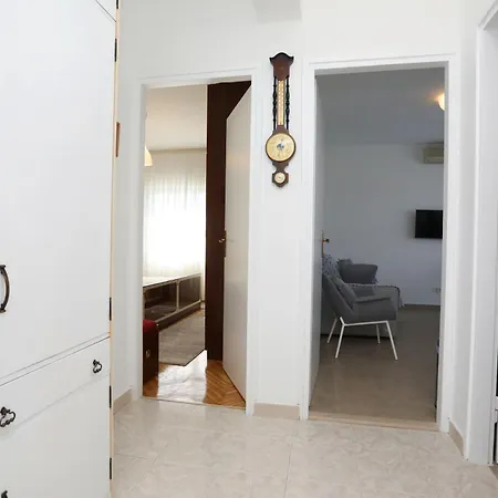 Falichi Apartment